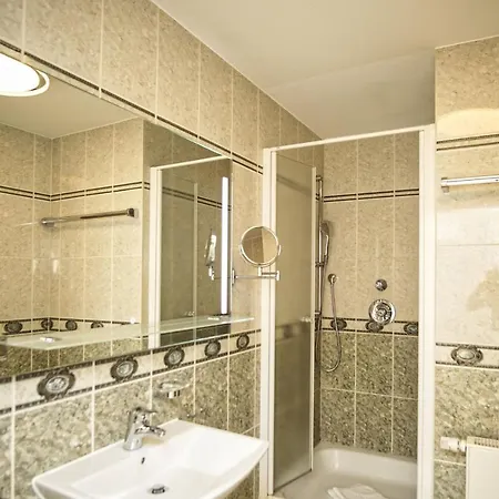 Meeresblick Residenzen Ferienwohnung 25 Mit Sauna- Und Schwimmbadnutzung Im Ahoi Sellin Apartmán *